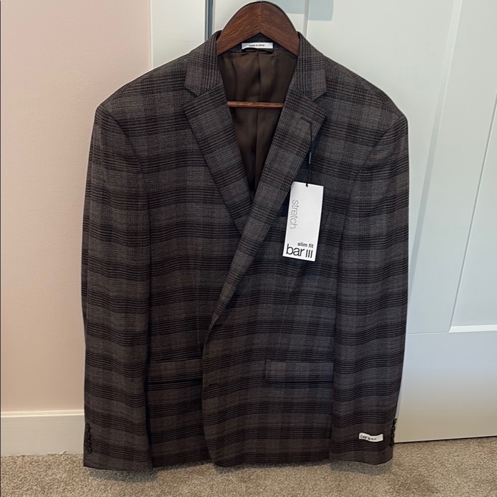Bar III Gray Sport Coat with Classic Plaid Design